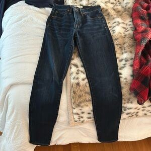 Madewell dark wash jeans size 24 high rise